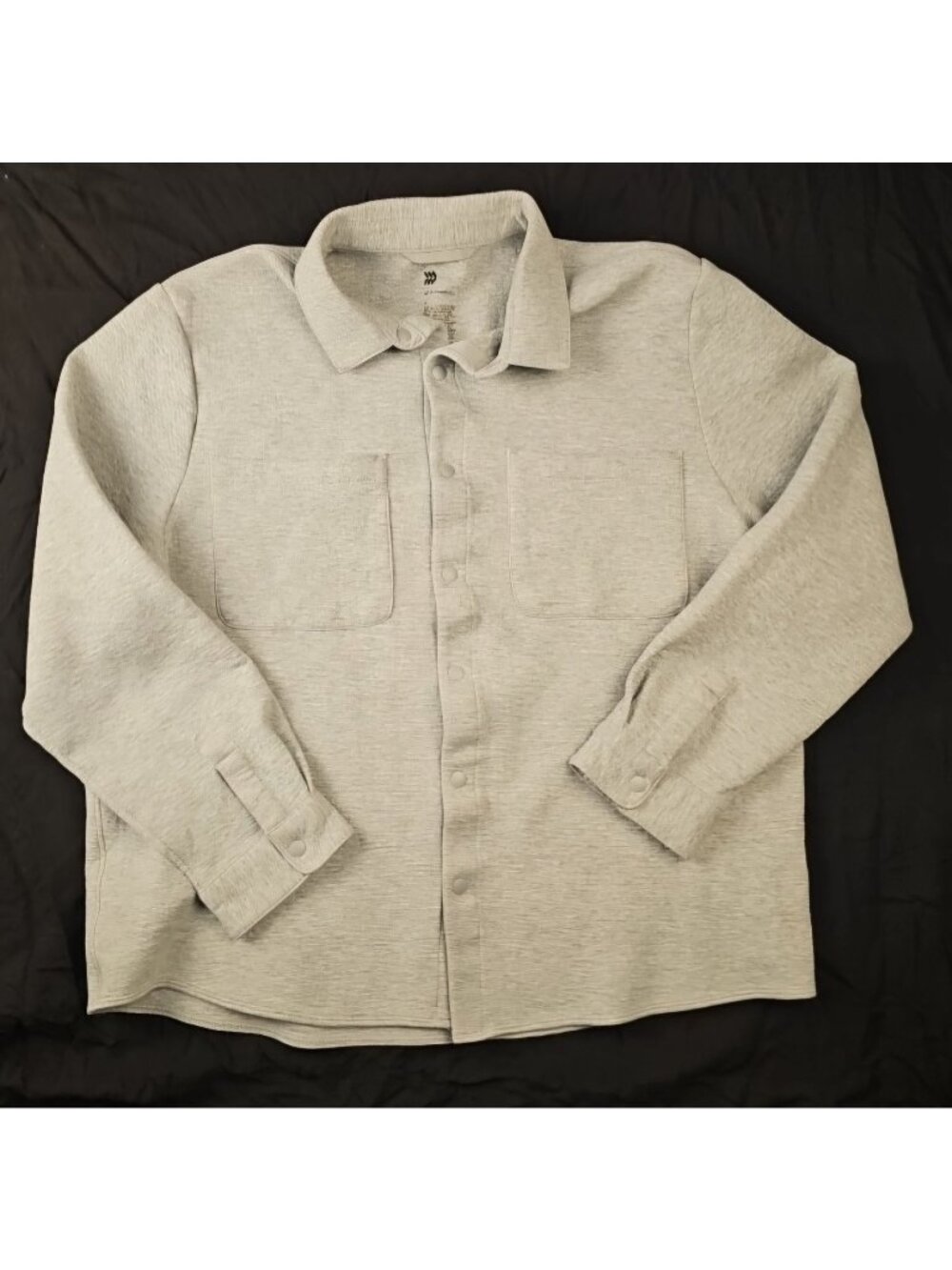 All In Motion Gray Button-Up Shirt Jacket With Dual Chest Pockets Long Sleeves &